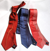 Italian fashion ties produced in Italy using with the most exclusive fashion designs and silk, cloths made in Italy, We are italian manufacturing suppliers and vendors Looking for WORLDWIDE DISTRIBUTORS APPLY NOW