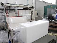 High Italian technology for manufacturing process of our polyester fiber foam products made in Italy, Italian polyester products manufacturing for acoustic padding, furniture sofa pads, polyester fibers mattress pad, clothing foam padding manufacturer, polyester fibe foam, thermal and acoustic insulation for civil building applications for the industry, we offer our Engineering research department to meet your industrial requirements, looking for distributors in Asia, Africa, Europe, Middle East and Latin America...